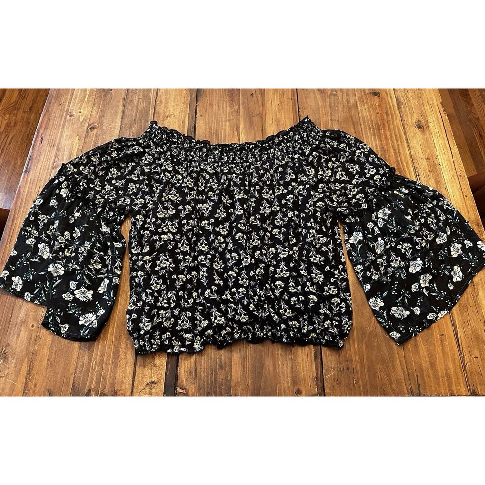 FREE PEOPLE Rose Valley Floral Smocked Peasant Bohemian Blouse Size Medium